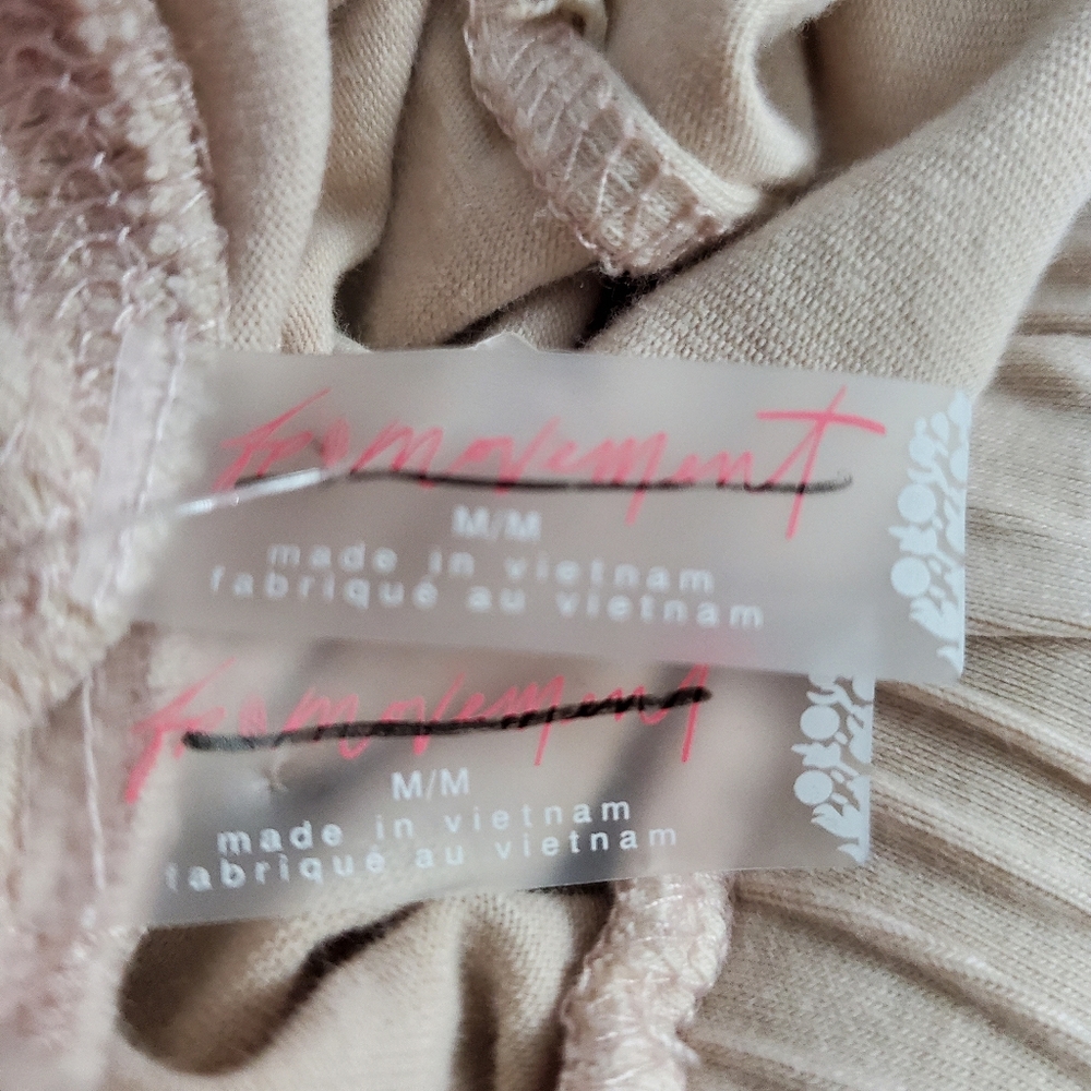 Free People Movement Hot Shot Easy Set In Cashmere - Picture 7 of 10